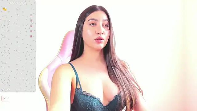 Snapshot of alice-love1 chatting on 24, 12, 2024 alice-love1 online show from 24, 12, 2024