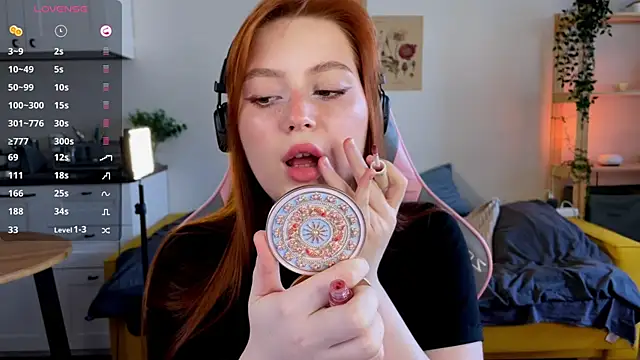 Sofy Benson online show from 19, 4, 2026