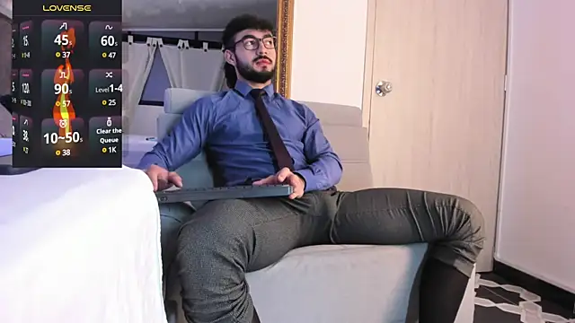 MarkWalker   online show from 6, 2, 2025