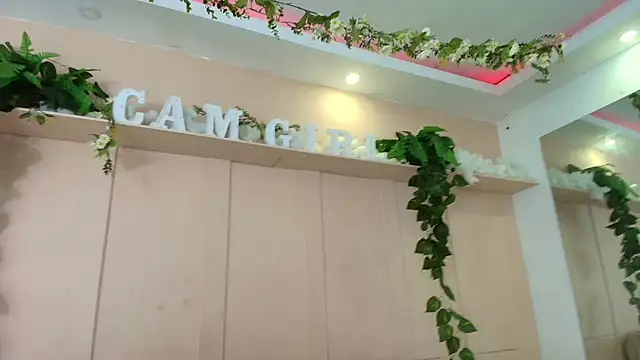 kristyl paez online show from 7, 4, 2026