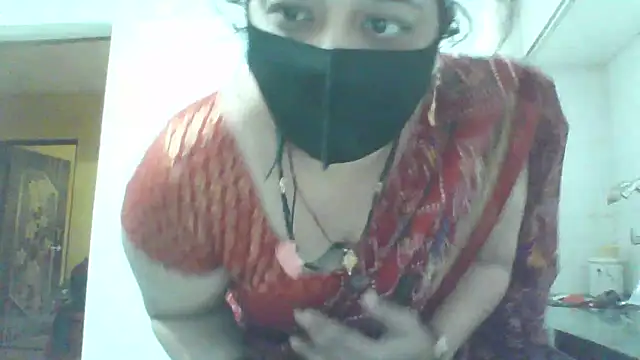 Snapshot of Riyasingh9 chatting on 13, 12, 2024 Riyasingh9 online show from 13, 12, 2024