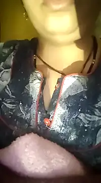 Snapshot of Riyasingh9 chatting on 29, 12, 2024 Riyasingh9 online show from 29, 12, 2024