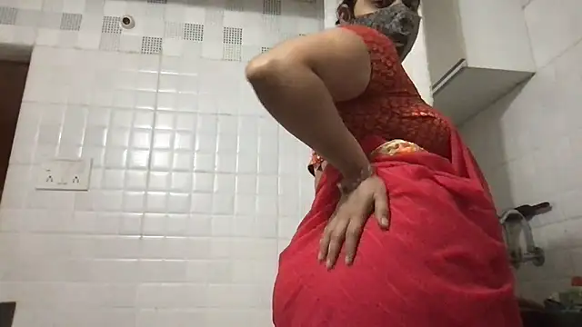 Snapshot of Riyasingh9 chatting on 16, 1, 2025 Riyasingh9 online show from 16, 1, 2025