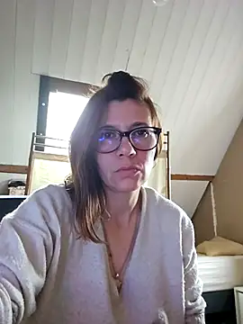 Lina lou4 online show from 27, 2, 2025