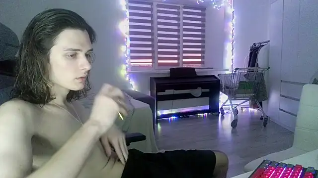 CandyChell online show from 16, 3, 2025