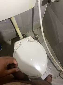 Snapshot of Rahuldhe22 chatting on 16, 1, 2025 Rahuldhe22 online show from 16, 1, 2025