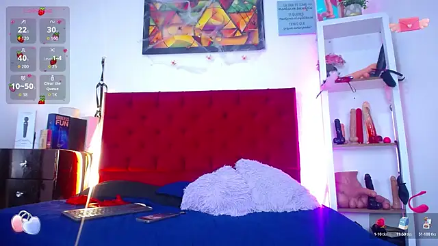 Snapshot of louise_nails chatting on 8, 11, 2025 louise nails online show from 8, 11, 2025