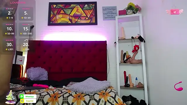 Snapshot of louise_nails chatting on 18, 12, 2025 louise nails online show from 18, 12, 2025