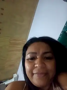 louise nails online show from 10, 3, 2026