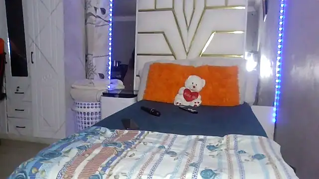 SexyyNana online show from 19, 11, 2025