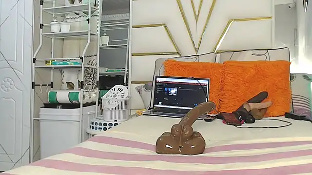 SexyyNana online show from 10, 4, 2026