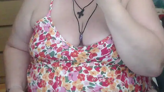 Snapshot of mayasmith chatting on 18, 9, 2025 mayasmith online show from 18, 9, 2025