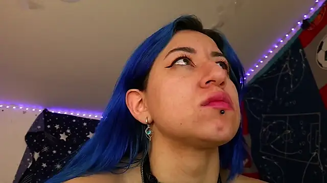 pussytight pervert online show from 11, 1, 2026