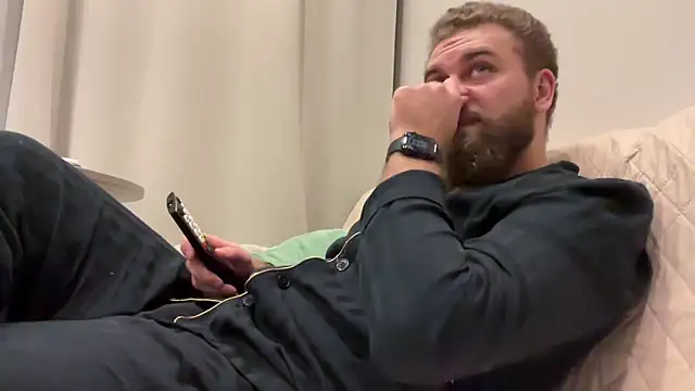 Bear bear  online show from 26, 2, 2026