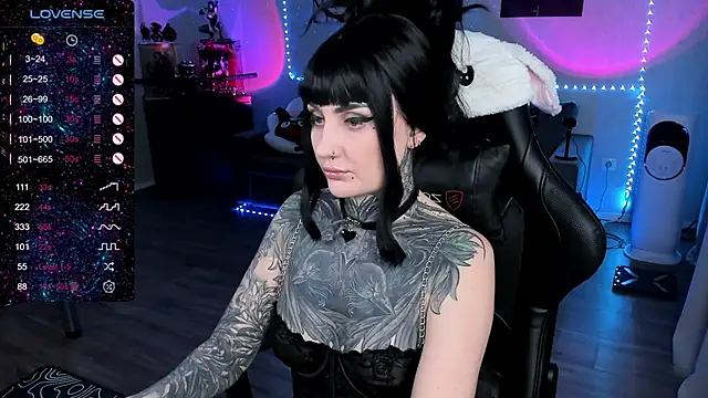 RachelQueen  online show from 10, 3, 2025
