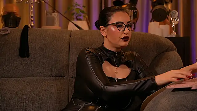 kelly kent online show from 24, 10, 2025