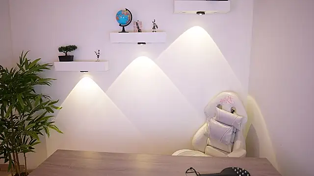 Snapshot of Scarlett_collins02 chatting on 19, 10, 2025 Scarlett collins02 online show from 19, 10, 2025