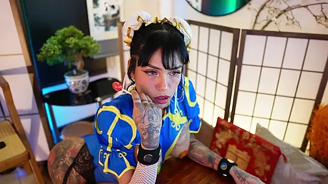 Scarlett collins02 online show from 3, 2, 2026