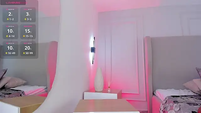 Snapshot of my_friends_mom chatting on 29, 1, 2025 my friends mom online show from 29, 1, 2025