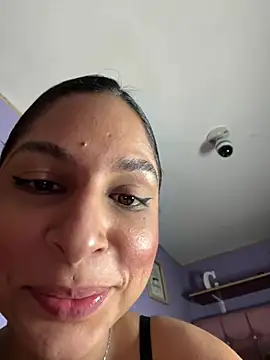 charlotte stevenss  online show from 29, 12, 2024