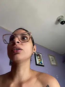 charlotte stevenss  online show from 30, 12, 2024