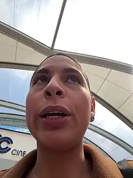 charlotte stevenss  online show from 4, 1, 2025