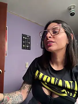 charlotte stevenss  online show from 7, 1, 2025