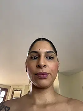 charlotte stevenss  online show from 16, 11, 2025