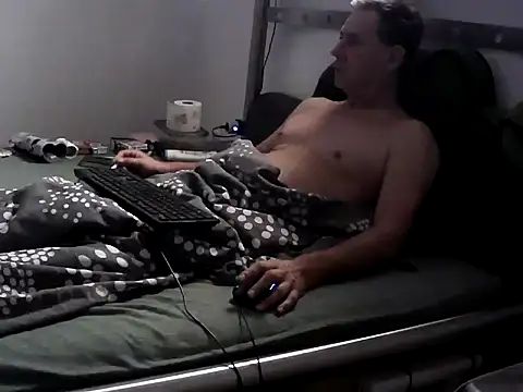 peterpaul2208 online show from 18, 10, 2025