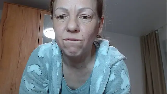 Snapshot of Popppka chatting on 12, 2, 2025 Popppka online show from 12, 2, 2025