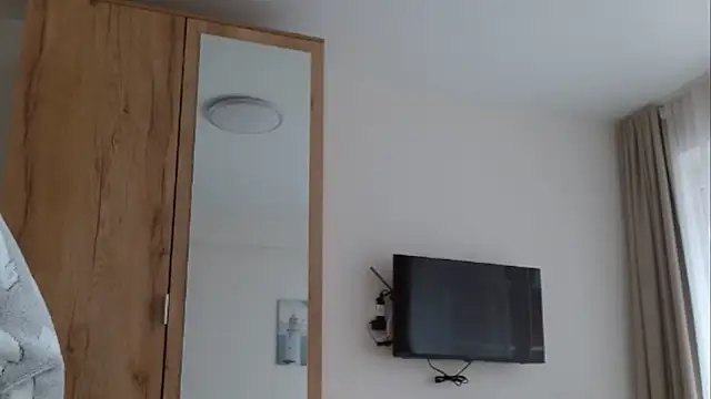 Snapshot of Popppka chatting on 15, 2, 2025 Popppka online show from 15, 2, 2025