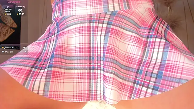 Snapshot of MariamRivera_ chatting on 30, 1, 2025 MariamRivera  online show from 30, 1, 2025