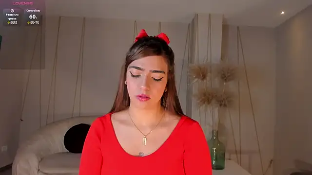 Snapshot of MariamRivera_ chatting on 31, 1, 2025 MariamRivera  online show from 31, 1, 2025