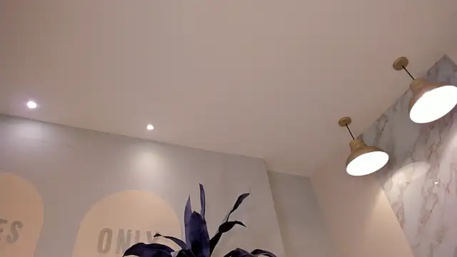 Snapshot of MariamRivera_ chatting on 18, 2, 2025 MariamRivera  online show from 18, 2, 2025