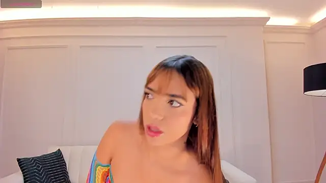 Snapshot of MariamRivera_ chatting on 9, 3, 2025 MariamRivera  online show from 9, 3, 2025