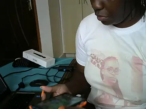 sexydarl online show from 6, 1, 2025