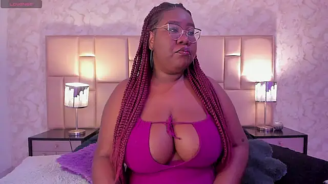 Darnellqueen online show from 14, 1, 2025