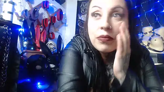 Astartexxx online show from 9, 2, 2025