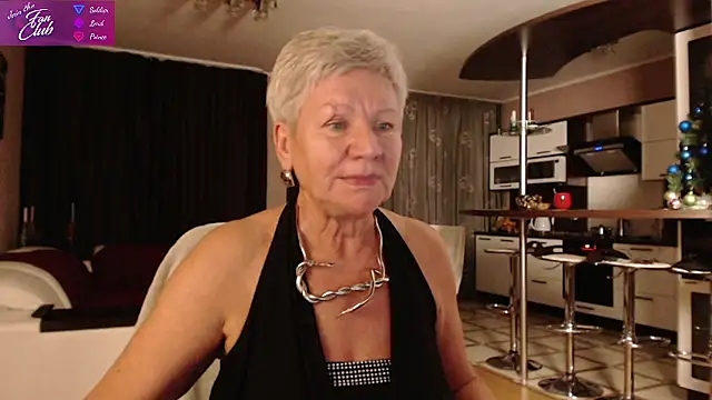 Snapshot of roxana_brooks chatting on 27, 12, 2024 roxana brooks online show from 27, 12, 2024