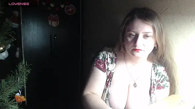 Snapshot of CumCpl chatting on 22, 12, 2024 CumCpl online show from 22, 12, 2024