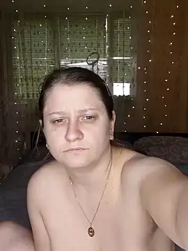 Snapshot of CumCpl chatting on 24, 10, 2025 CumCpl online show from 24, 10, 2025