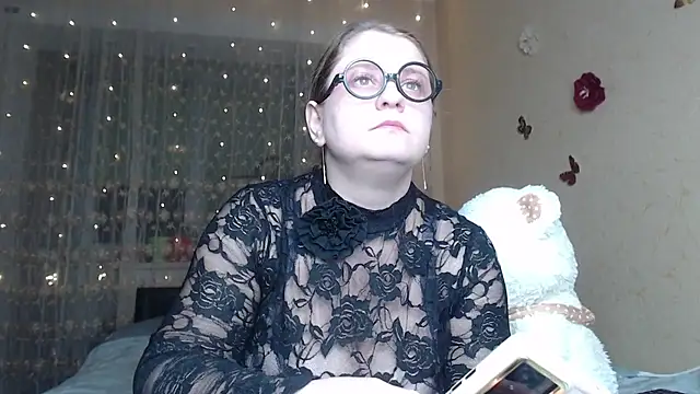 Snapshot of CumCpl chatting on 27, 10, 2025 CumCpl online show from 27, 10, 2025