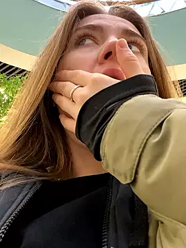 ValenciaShock online show from 5, 12, 2024