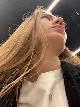 ValenciaShock online show from 14, 2, 2025