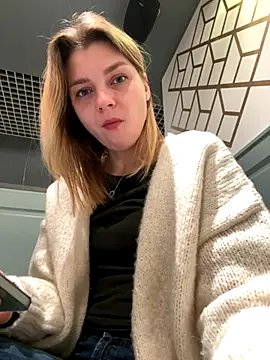 ValenciaShock online show from 16, 11, 2025