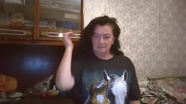 GypsiQueen2 online show from 16, 9, 2025