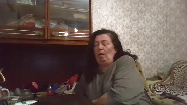 GypsiQueen2 online show from 23, 10, 2025