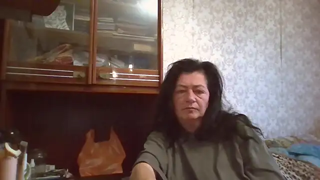 GypsiQueen2 online show from 16, 11, 2025