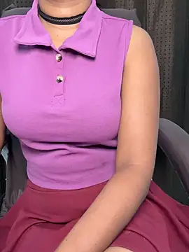 SCHOOL Girl 0 online show from 7, 4, 2026