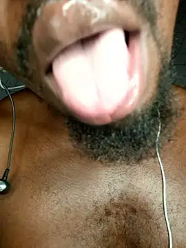 Snapshot of Texanguy01 chatting on 15, 10, 2025 Texanguy01 online show from 15, 10, 2025